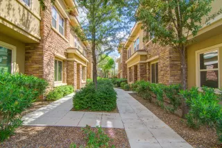 Photo #1: 6055863 Listing