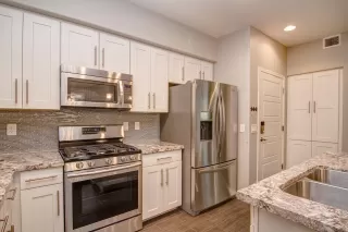 Photo #4: 6055863 Listing