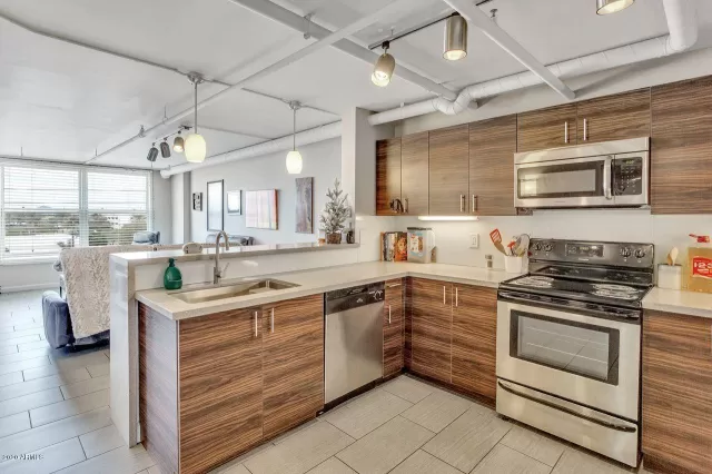 MLS: 6056003 Condo For Sale