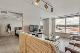 Photo #2: 6056003 Listing 