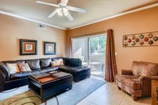 Photo #1: 6056128 Listing