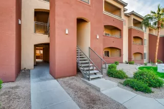 Photo #6: 6056128 Listing