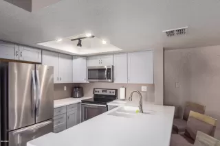 Photo #2: 6056400 Listing 