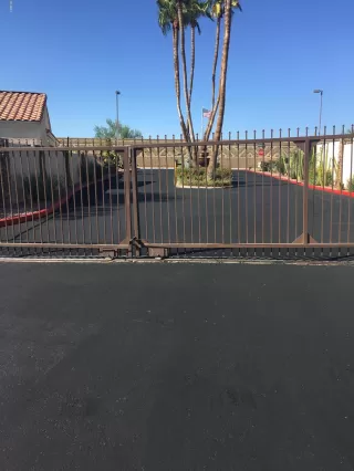 Photo #2: 6056427 Listing 