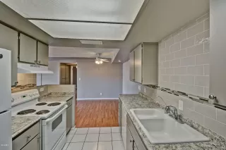 Photo #2: 6056690 Listing 