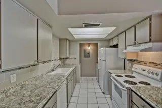 Photo #3: 6056690 Listing 