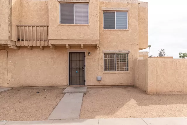 MLS: 6056702 Condo For Sale