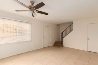 Photo #4: 6056702 Listing