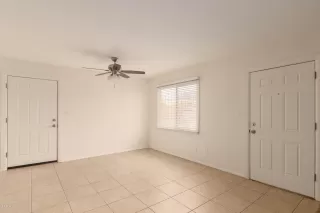 Photo #5: 6056702 Listing