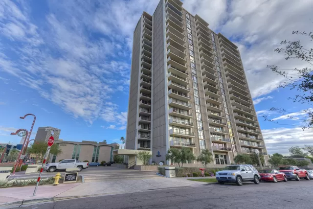 MLS: 6056748 Condo For Sale