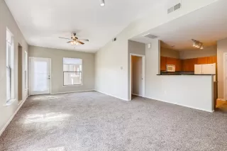 Photo #2: 6056779 Listing