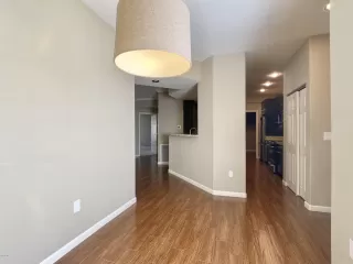 Photo #4: 6057095 Listing