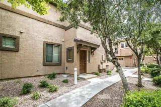 Photo #3: 6057225 Listing