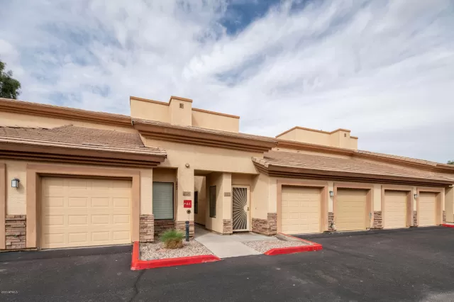 MLS: 6057383 Condo For Sale
