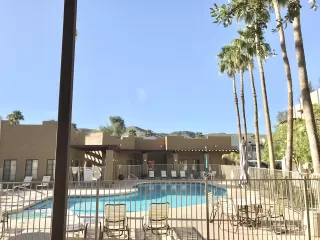 Photo #3: 6057415 Listing