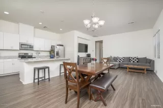 Photo #3: 6057468 Listing