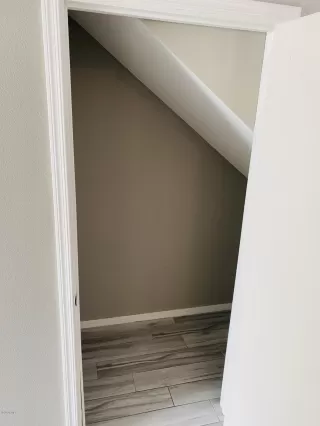 Photo #6: 6057488 Listing