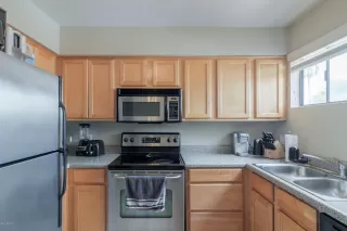 Photo #6: 6057553 Listing