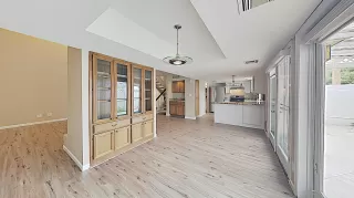 Photo #2: 6057609 Listing