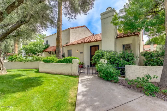 MLS: 6057706 Condo For Sale