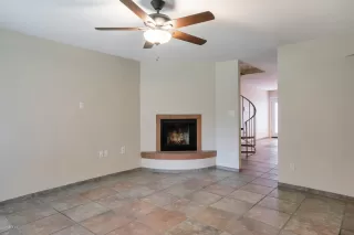 Photo #2: 6057753 Listing