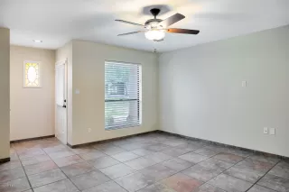 Photo #4: 6057753 Listing