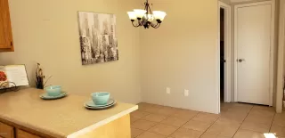 Photo #6: 6057858 Listing