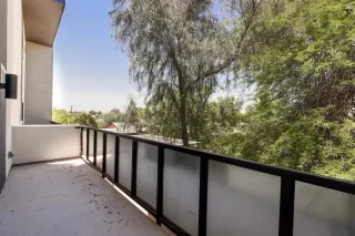 Photo #6: 6057878 Listing 