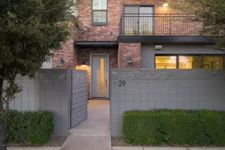 Photo #2: 6057887 Listing 