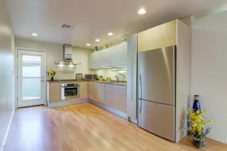 Photo #2: 6057958 Listing