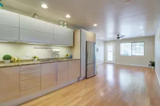 Photo #3: 6057958 Listing