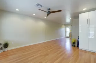 Photo #4: 6057958 Listing