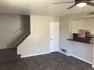 Photo #1: 6058002 Listing