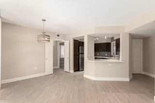 Photo #1: 6058075 Listing 