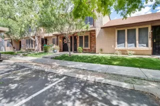 Photo #5: 6058109 Listing