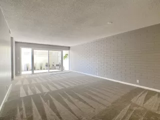 Photo #4: 6058213 Listing