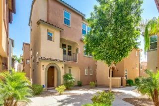 Photo #1: 6058261 Listing 