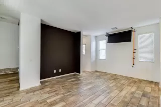 Photo #6: 6058261 Listing 