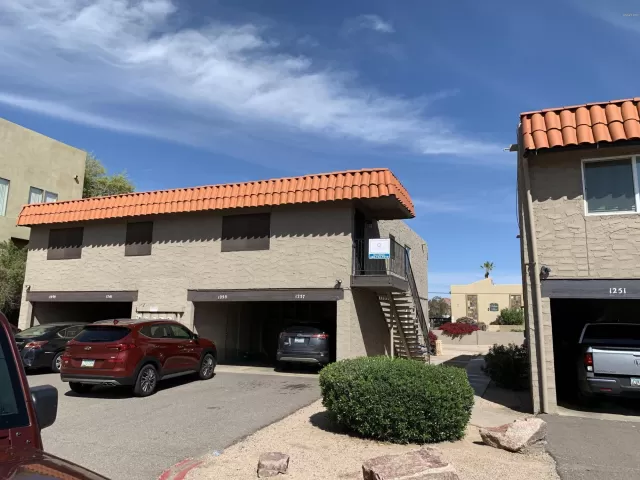 MLS: 6058519 Condo For Sale