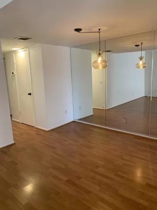 Photo #4: 6058519 Listing