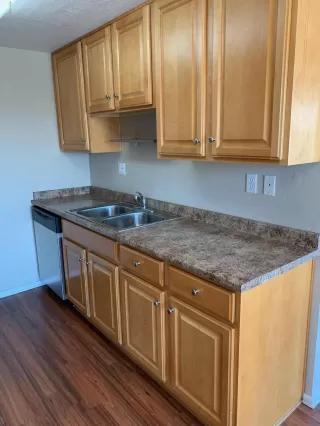 Photo #3: 6058543 Listing