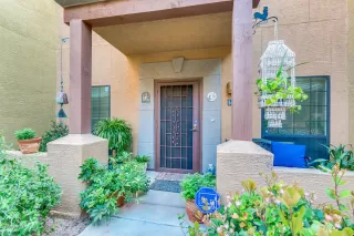 Photo #3: 6058631 Listing