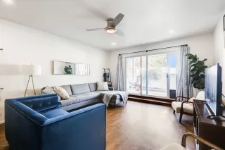 Photo #4: 6058898 Listing