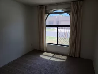 Photo #5: 6058917 Listing 