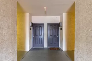 Photo #1: 6059128 Listing