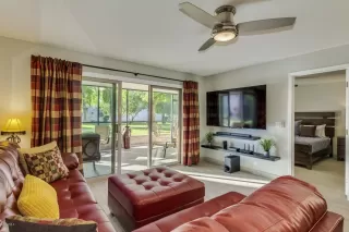 Photo #1: 6059240 Listing 