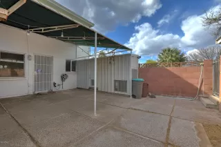 Photo #5: 6059341 Listing