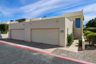 Photo #2: 6059422 Listing