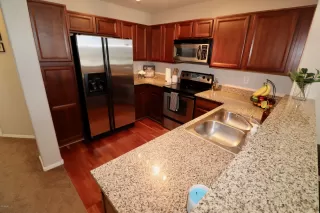 Photo #6: 6059533 Listing