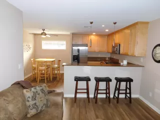 Photo #2: 6059581 Listing